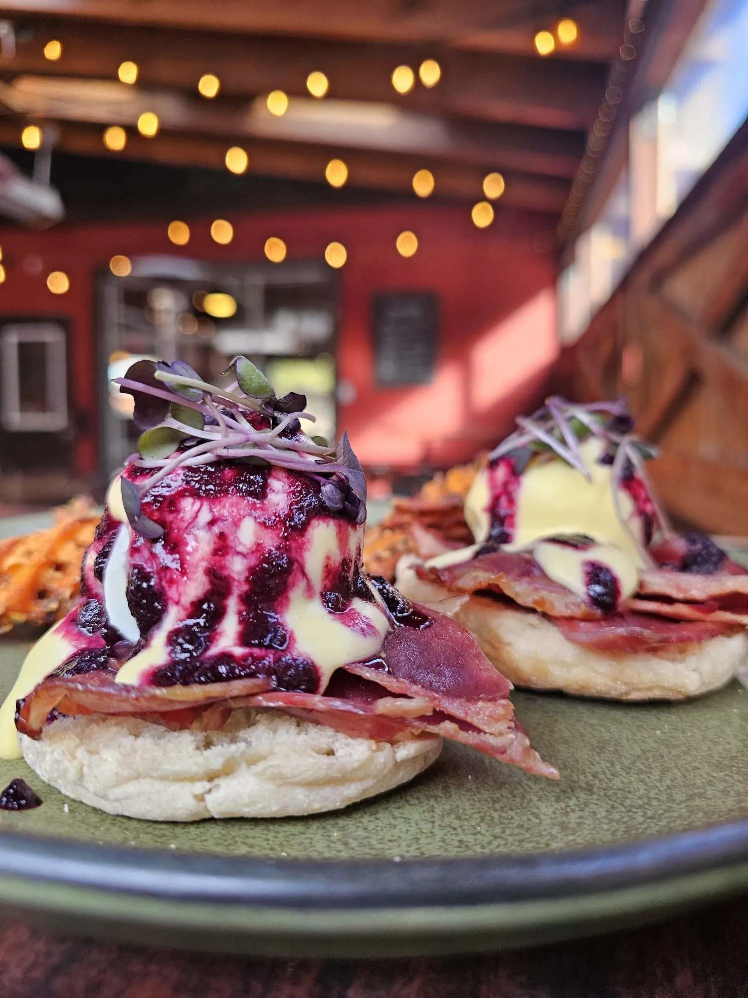 Valentine’s Feature: Duck Bacon Benny ❤️